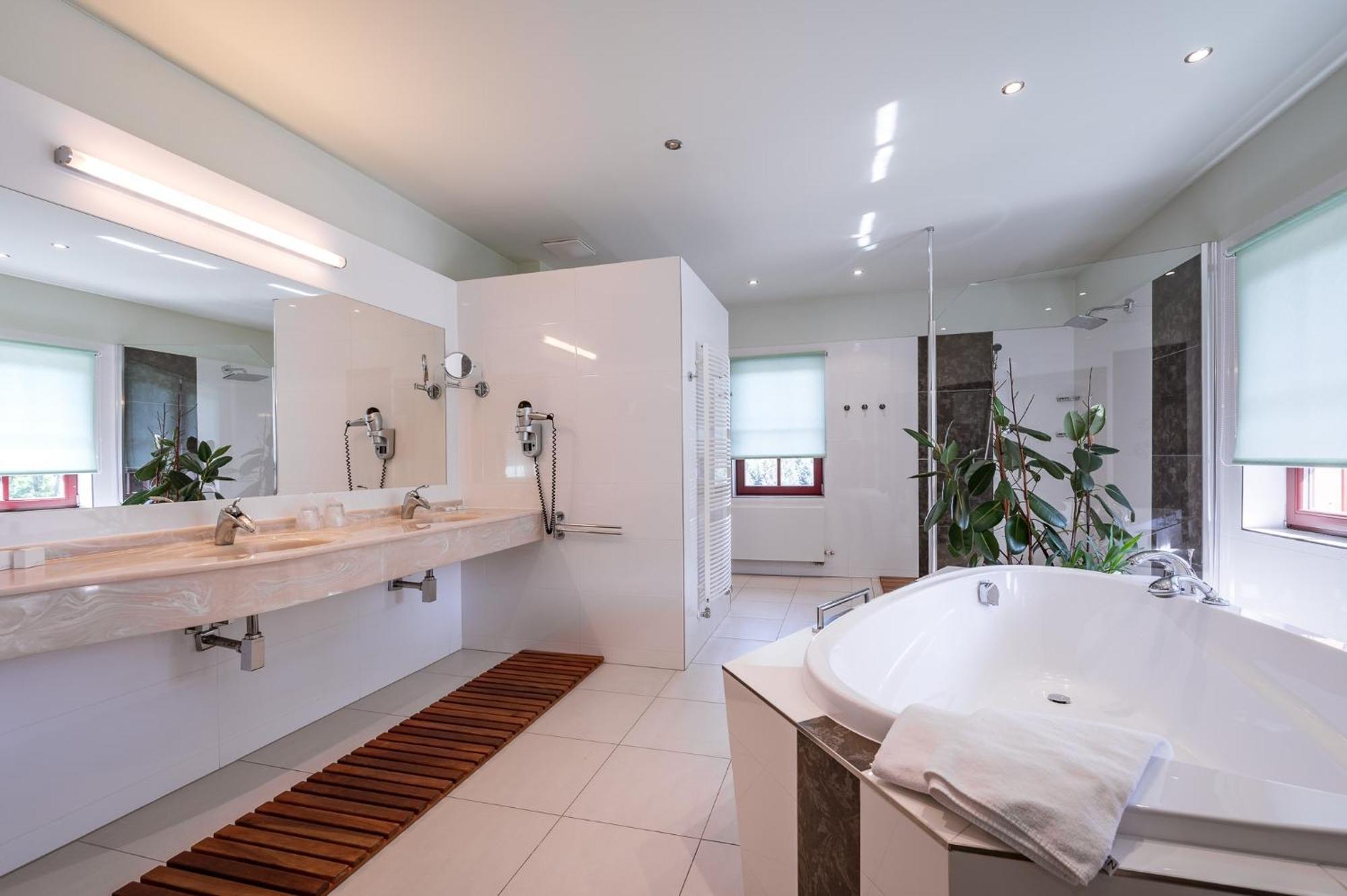 ריכנוב נאד קנז'נו Hotel Studanka מראה חיצוני תמונה